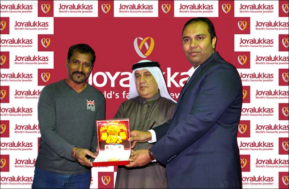 Joyalukkas shopper wins 1/4 kilo gold in ongoing DSF mega raffle.