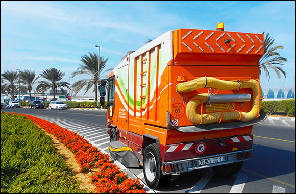 Dubai Municipality allocates 3,150 cleaning supervisors and workers to oversee public hygiene operations during Eid Al-Adha holiday