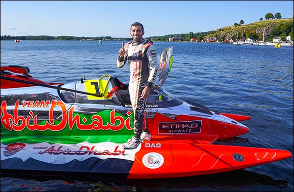 World champion leads Team Abu Dhabi 1-2 and has perfect chance to reclaim lead in title race