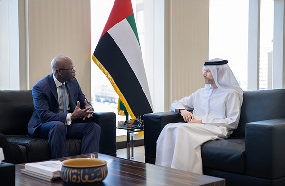 Mohamed bin Hadi Al Hussaini Discusses Strategic Cooperation with World Bank Vice President