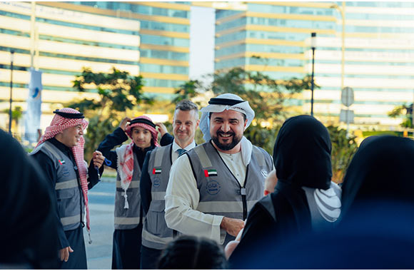 Dubai Customs distributes 30,000 iftar meals during Ramadan to promote charity and social solidarity