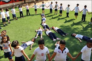 Al Mawakeb students display messages of harmony on International Day of Peace