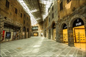 Eight prominent Arab fashion designers to showcase collections at The Outlet Village during Ramadan