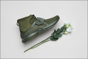 Spring/Summer '17 FENTY PUMA by Rihanna - FENTY Trainer