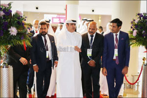H.E. Sami Al Qamzi Opens Smart Stores Expo 2018
