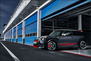 Emotional and highly dynamic: the design of the MINI John Cooper Works GP.