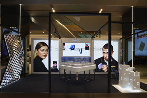 Samsung and Harvey Nichols - Dubai Join Forces to Elevate Your Smartphone Experience