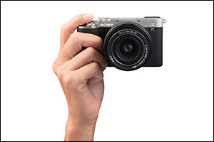 Sony Middle East & Africa Introduces Alpha 7C Camera and the Zoom Lens, the World's Smallest and Lightest  Full-frame Camera System