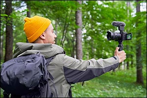 Sony Middle East & Africa Introduces Alpha 7C Camera and the Zoom Lens, the World's Smallest and Lightest  Full-frame Camera System'