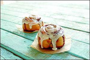 Cinnabon Celebrates 20 Sweet Years in the UAE
