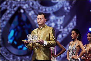 Mouawad Unveils the Spectacular Mouawad Miss Universe Thailand 2020 Crown