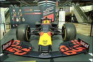 Red Bull Racing Honda F1 Show Car Comes to Town