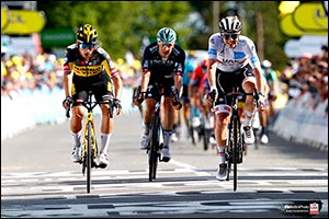 Pogačar Holds Retains White Jersey in Second Stage of Tour De France