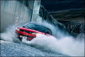 New Range Rover Sport Revealed with Epic Spillway Climb