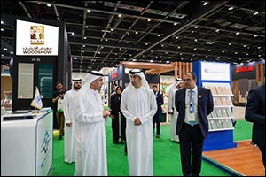 Dr. Thani Al Zeyoudi opens Dubai WoodShow
