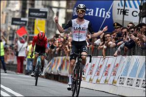 Hirschi Victorious at Giro dell'Appennino as Trentin Podiums on Dauphine Opener