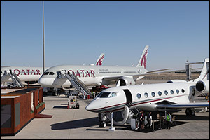 Qatar Airways Takes the Stage on the First Day of the Dubai Airshow 2023