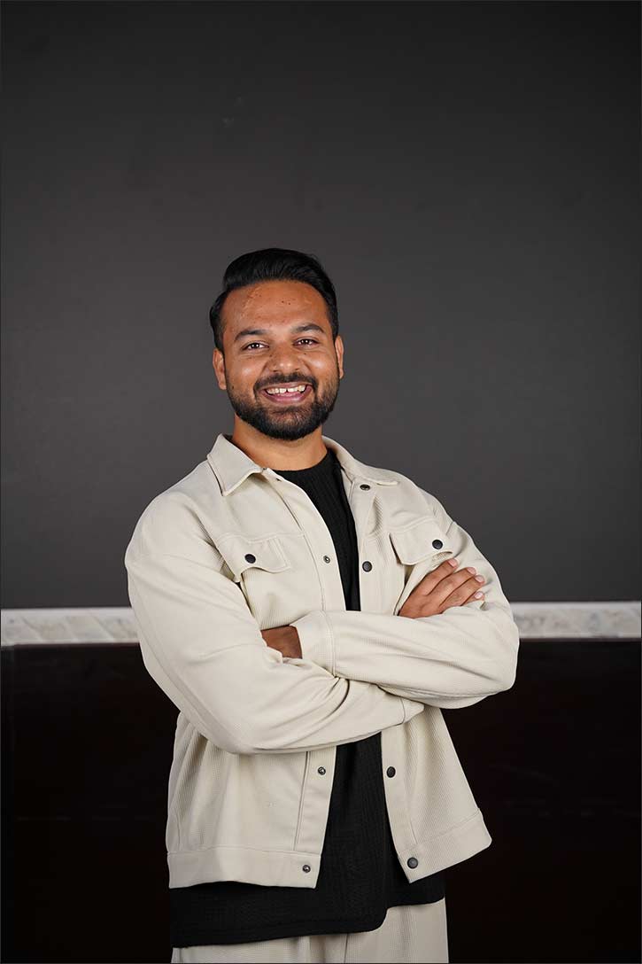 "Get Ready, Bhidu! Rohit of Tidding Fame Takes Over Wednesday Night at The Huddle, Citymax Al Barsha at the Mall!"