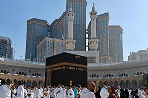 Securing Hajj Permits via Official Channels Key to Accessing Premium Services, Says Saudi Ministry