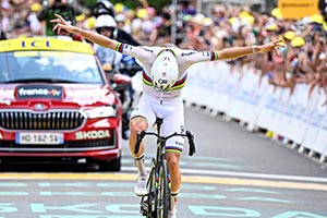 Tadej Pogačar conquers the Pyrenees to take stage win and Tour de France lead