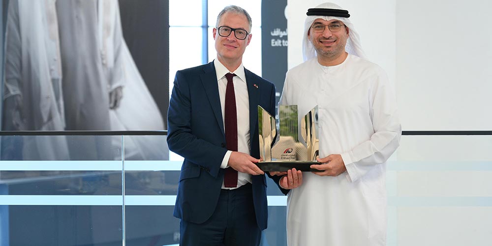 Etihad Rail honours strategic partners behind delivery of UAE passenger rail service