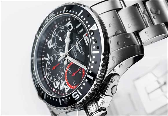 Hydro Conquest – a colourful performance in the diving world