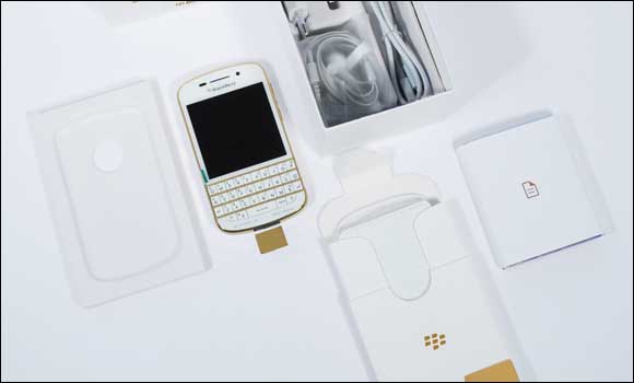 BlackBerry Launches the Gold and White BlackBerry Q10 Special Edition Smartphone in UAE