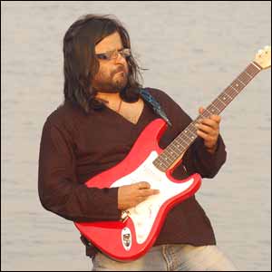 Bollywood sensations Farhan Akhtar and Pritam set to rock  Dubai fans