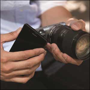 Discover Smarter Shooting and Wireless Sharing with Pocket-Sized Sony NEX-5T