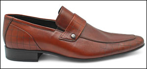 Tread high, with the world at your feet for men this AW'13 at Shoe Mart