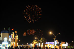 Great Dubai Shopping Festival Activities and Infiniti Cars to be Won at Global Village