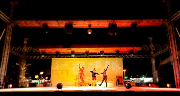 “Fairy Tales on Ice” Brings Children's Stories to Life at Global Village
