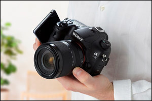 Sony Marks Beginning of New Autofocus Era