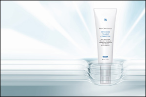 Pigmentation and discoloration become a thing of the past with Skinceuticals Advanced Pigment Corrector.