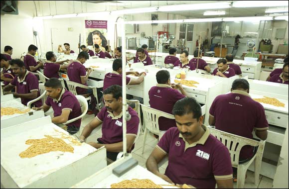 Pre-book a part of the historical ‘Dubai Celebration Chain' by paying only 10% of the value at any Malabar Gold & Diamonds outlet