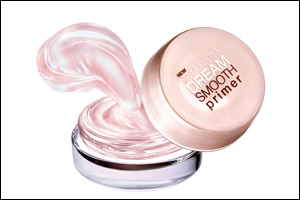Transform your complexion in seconds with Dream Smooth Primer by Maybelline