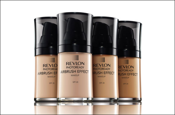 Revlon PhotoReady Airbrush Effect™ Makeup For a Poreless, Airbrushed Look