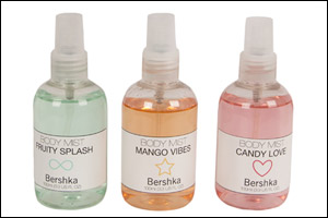 Bershka launches its first body mist with fruity aromas
